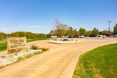 Live the lake life with this beautiful building lot near the on White Bluff Resort - Old Course in Texas - for sale on GolfHomes.com, golf home, golf lot