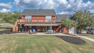 DISCOVER YOUR DREAM HOME IN THE HEART OF TWIN PINES SUBDIVISION on Twin Pines Golf Course in Alabama - for sale on GolfHomes.com, golf home, golf lot