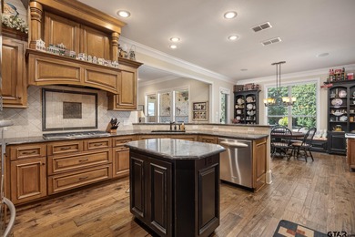 Welcome to 252 South Bay.  A truly exceptional custom-built home on Emerald Bay Club in Texas - for sale on GolfHomes.com, golf home, golf lot