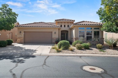 Welcome to this beautiful 3-bedroom, 2-bathroom home located in on Sunriver Golf Club in Utah - for sale on GolfHomes.com, golf home, golf lot