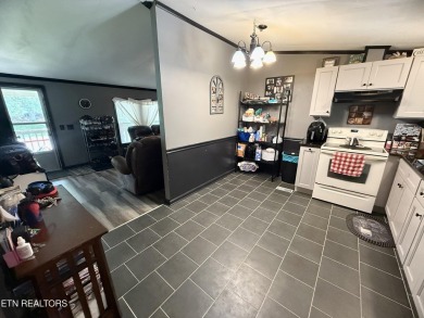 Charming home in the Wilshire Heights neighborhood of Fairfield on Stonehenge Golf Course in Tennessee - for sale on GolfHomes.com, golf home, golf lot