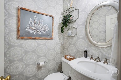 Conveniently located, this beautifully updated, one-level home on The Landings Club - Magnolia in Georgia - for sale on GolfHomes.com, golf home, golf lot