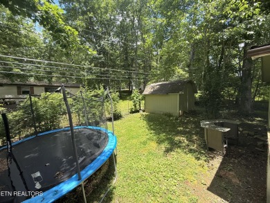 Charming home in the Wilshire Heights neighborhood of Fairfield on Stonehenge Golf Course in Tennessee - for sale on GolfHomes.com, golf home, golf lot