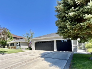 Welcome to 2034 Ruby View Dr., a beautifully remodeled 4-bedroom on Ruby View Golf Course in Nevada - for sale on GolfHomes.com, golf home, golf lot