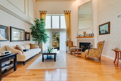 Very nice and very large two story townhome in the Odyssey on Odyssey Country Club in Illinois - for sale on GolfHomes.com, golf home, golf lot