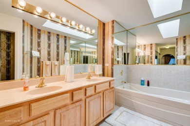 Very nice and very large two story townhome in the Odyssey on Odyssey Country Club in Illinois - for sale on GolfHomes.com, golf home, golf lot
