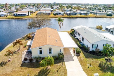 PANORAMIC WATERFRONT! Fantastic Location! Enjoy breathtaking on Savanna Golf Club in Florida - for sale on GolfHomes.com, golf home, golf lot