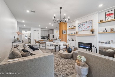 Stunning and Elegant Property, Like New Construction due to all on Eagle Landing Golf Club in Florida - for sale on GolfHomes.com, golf home, golf lot