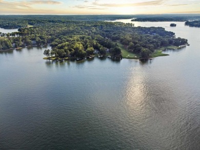 Elegant and Stunning Renovated Estate with Prime Lake and Golf on Great Waters Course At Reynolds Plantation in Georgia - for sale on GolfHomes.com, golf home, golf lot