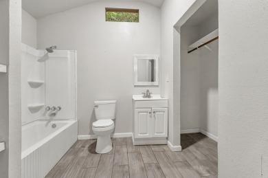 Nestled in a quiet cul-de-sac, this gem boasts 3 br 2ba with the on Rayburn Country Club in Texas - for sale on GolfHomes.com, golf home, golf lot