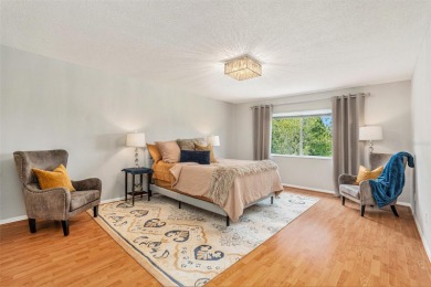 One or more photo(s) has been virtually staged. Welcome to your on Heritage Isles Golf and Country Club in Florida - for sale on GolfHomes.com, golf home, golf lot