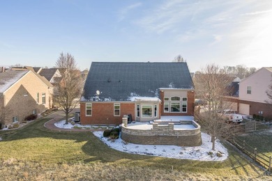 Welcome to luxury living *on* the Shaker Run Golf Course! This on Shaker Run Golf Club  in Ohio - for sale on GolfHomes.com, golf home, golf lot