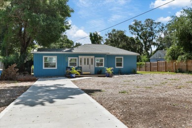 This home qualifies for community lending, which allows between on Clearwater Country Club in Florida - for sale on GolfHomes.com, golf home, golf lot