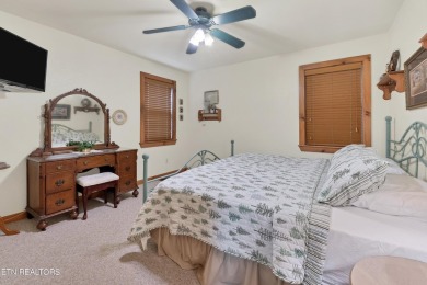 Super cool one bedroom, two bath, with double sided sleeping on Laurel Valley Golf Course in Tennessee - for sale on GolfHomes.com, golf home, golf lot