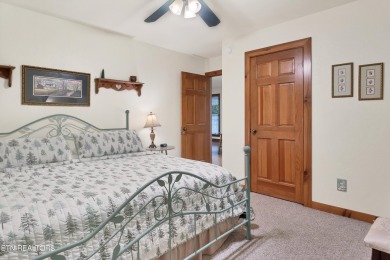 Super cool one bedroom, two bath, with double sided sleeping on Laurel Valley Golf Course in Tennessee - for sale on GolfHomes.com, golf home, golf lot