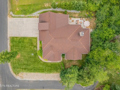 Immaculate Ranch-Style Home in the Heart of Tellico Village on Toqua Golf Course - Loudon County in Tennessee - for sale on GolfHomes.com, golf home, golf lot