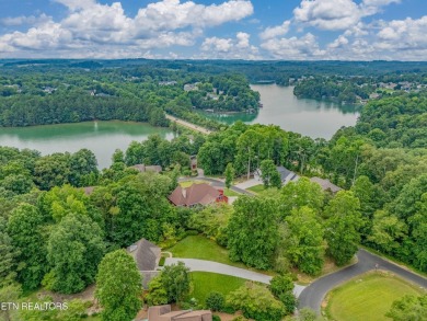 Immaculate Ranch-Style Home in the Heart of Tellico Village on Toqua Golf Course - Loudon County in Tennessee - for sale on GolfHomes.com, golf home, golf lot