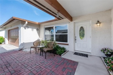 This pristine 2BR/2BA home is situated on a quiet cul-se-sac and on Riviera Golf Club in Florida - for sale on GolfHomes.com, golf home, golf lot