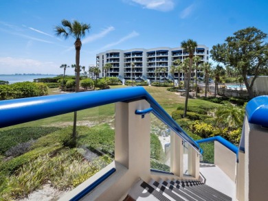 Under contract-accepting backup offers. Experience refined on Longboat Key Golf Club Resort in Florida - for sale on GolfHomes.com, golf home, golf lot