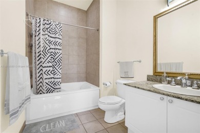 Spacious 2 bed / 2 bath condo in the heart of Aventura! Bright on Turnberry Isle Resort and Club in Florida - for sale on GolfHomes.com, golf home, golf lot