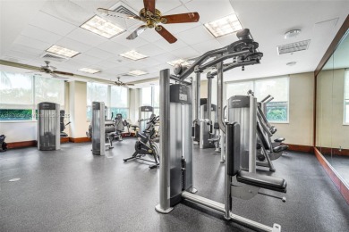 Spacious 2 bed / 2 bath condo in the heart of Aventura! Bright on Turnberry Isle Resort and Club in Florida - for sale on GolfHomes.com, golf home, golf lot