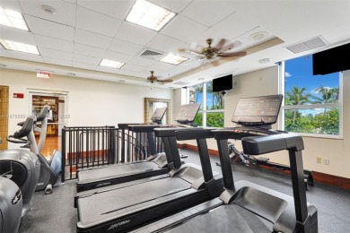 Spacious 2 bed / 2 bath condo in the heart of Aventura! Bright on Turnberry Isle Resort and Club in Florida - for sale on GolfHomes.com, golf home, golf lot