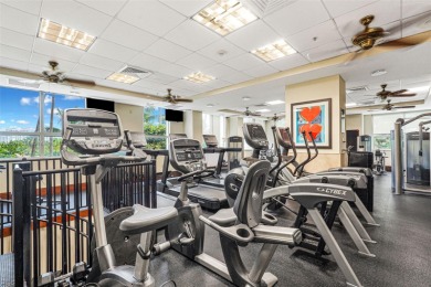 Spacious 2 bed / 2 bath condo in the heart of Aventura! Bright on Turnberry Isle Resort and Club in Florida - for sale on GolfHomes.com, golf home, golf lot