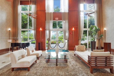 Spacious 2 bed / 2 bath condo in the heart of Aventura! Bright on Turnberry Isle Resort and Club in Florida - for sale on GolfHomes.com, golf home, golf lot