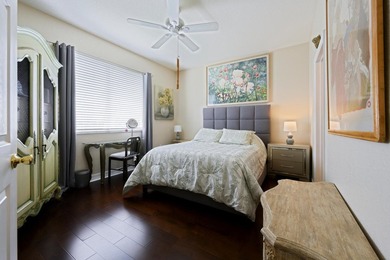 This beautiful 3-bedroom, 21/2-bathroom townhouse-style condo in on Monterey Yacht and Country Club in Florida - for sale on GolfHomes.com, golf home, golf lot