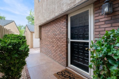 ***Townhome on the Fairway*** Who needs a backyard when you've on Bloomington Country Club in Utah - for sale on GolfHomes.com, golf home, golf lot