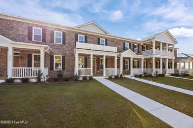 Holiday Special! Choose either a FREE golf cart or a Move-In on Carolina Colours Golf Club in North Carolina - for sale on GolfHomes.com, golf home, golf lot