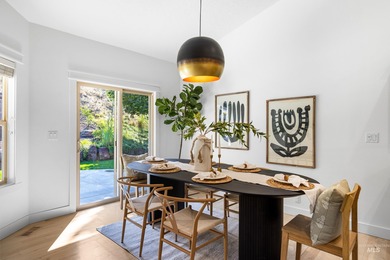 SELLER IS OFFERING $10,000 TOWARD CLOSING COSTS/RATE BUY-DOWN!! on Quail Hollow Golf Club in Idaho - for sale on GolfHomes.com, golf home, golf lot