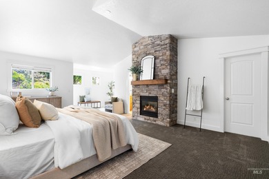 SELLER IS OFFERING $10,000 TOWARD CLOSING COSTS/RATE BUY-DOWN!! on Quail Hollow Golf Club in Idaho - for sale on GolfHomes.com, golf home, golf lot