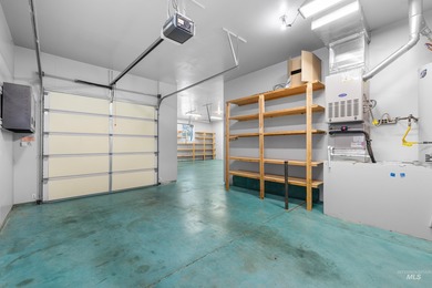 SELLER IS OFFERING $10,000 TOWARD CLOSING COSTS/RATE BUY-DOWN!! on Quail Hollow Golf Club in Idaho - for sale on GolfHomes.com, golf home, golf lot