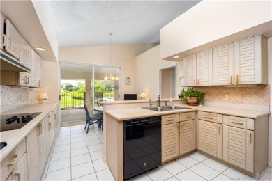 Gracious & charming, this CBS tile roof estate home

enjoys a on Mariner Sands Country Club in Florida - for sale on GolfHomes.com, golf home, golf lot