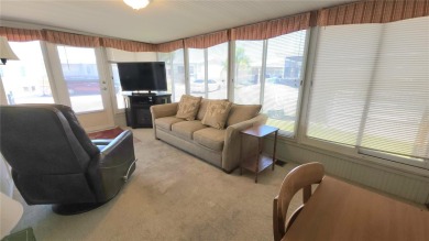 LOOKING FOR A FLORIDA GETAWAY? This cheerful one bed, 1 1/2 bath on River Run Golf Links in Florida - for sale on GolfHomes.com, golf home, golf lot