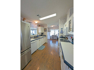 2 Bedroom | 2 Bath | 1,288 sq ft | $125,000    Welcome Home to on Four Lakes Golf Club in Florida - for sale on GolfHomes.com, golf home, golf lot