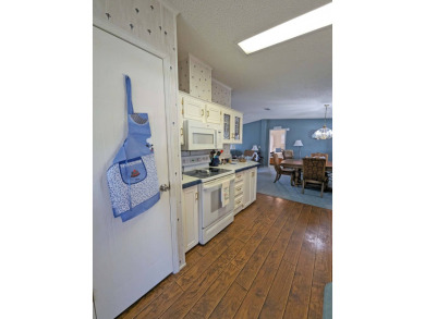 2 Bedroom | 2 Bath | 1,288 sq ft | $125,000    Welcome Home to on Four Lakes Golf Club in Florida - for sale on GolfHomes.com, golf home, golf lot