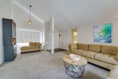 Charming 3-bedroom, 2-bath home with 1,464 sq ft of living space on Beacon Woods Golf Club in Florida - for sale on GolfHomes.com, golf home, golf lot