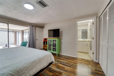 Charming 3-bedroom, 2-bath home with 1,464 sq ft of living space on Beacon Woods Golf Club in Florida - for sale on GolfHomes.com, golf home, golf lot