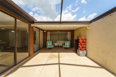 Charming 3-bedroom, 2-bath home with 1,464 sq ft of living space on Beacon Woods Golf Club in Florida - for sale on GolfHomes.com, golf home, golf lot
