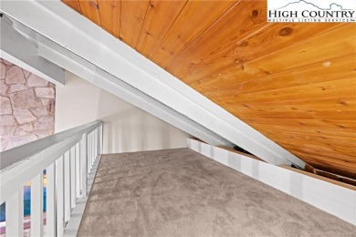 Creekside 3BR/3BA Retreat - 5 Minutes to Beech Mountain Ski on Beech Mountain Club in North Carolina - for sale on GolfHomes.com, golf home, golf lot