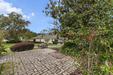 Welcome to your dream home in Sugarmill Woods, Homosassa, FL! on Southern Woods Golf Club in Florida - for sale on GolfHomes.com, golf home, golf lot