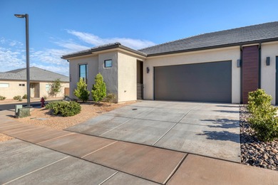 This home in the highly sought after SunRiver Villas is on Sunriver Golf Club in Utah - for sale on GolfHomes.com, golf home, golf lot