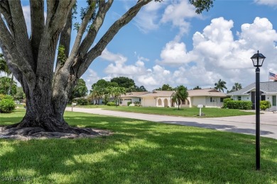 HOME ON THE GOLF COURSE AND PLENTY OF ROOM TO ADD A POOL! on Whiskey Creek Country Club in Florida - for sale on GolfHomes.com, golf home, golf lot