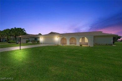 HOME ON THE GOLF COURSE AND PLENTY OF ROOM TO ADD A POOL! on Whiskey Creek Country Club in Florida - for sale on GolfHomes.com, golf home, golf lot