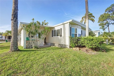 Charming 1980 Manufactured Home on the award winning Maple Leaf on Maple Leaf Golf and Country Club in Florida - for sale on GolfHomes.com, golf home, golf lot