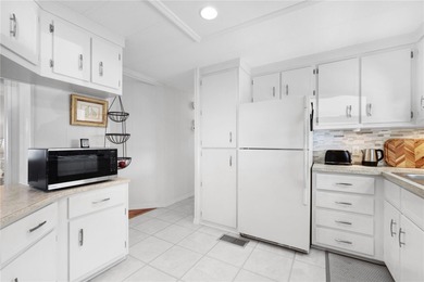 Charming 1980 Manufactured Home on the award winning Maple Leaf on Maple Leaf Golf and Country Club in Florida - for sale on GolfHomes.com, golf home, golf lot