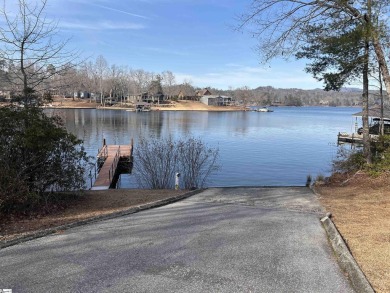 Come build your dream lake getaway on this beautiful interior on  in South Carolina - for sale on GolfHomes.com, golf home, golf lot