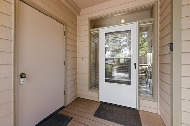 Check out this clean and turn key Running Y Townhome! on Running Y Ranch Resort in Oregon - for sale on GolfHomes.com, golf home, golf lot